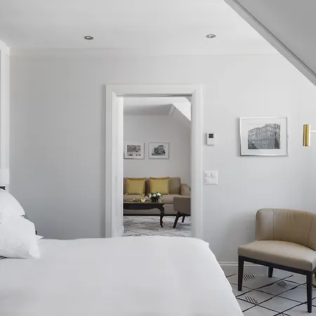 Storchen - Lifestyle Boutique Hotel Curych