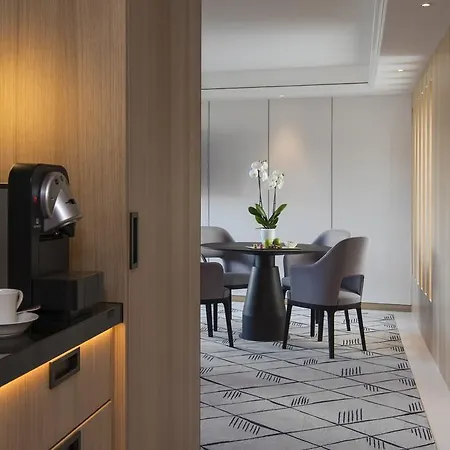Storchen - Lifestyle Boutique 5* Zürich