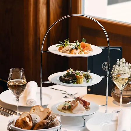 Storchen - Lifestyle Boutique Hotel Zürich