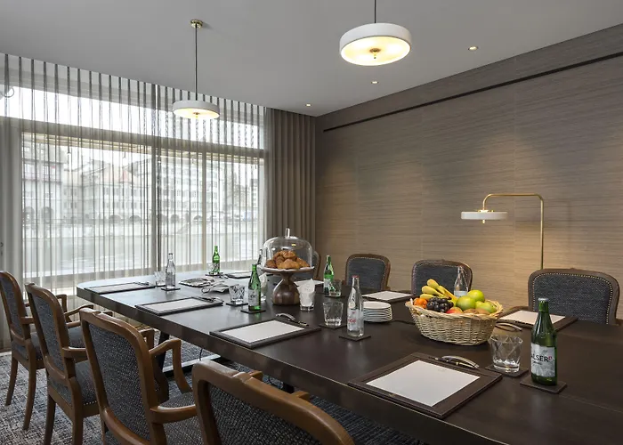 Storchen - Lifestyle Boutique Zürich